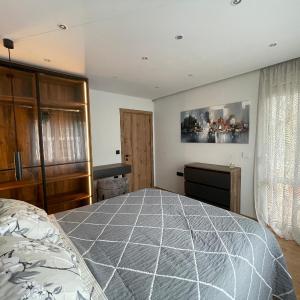 Stylish Sofia Getaway 1BDR near Mall Sofia and metro station
