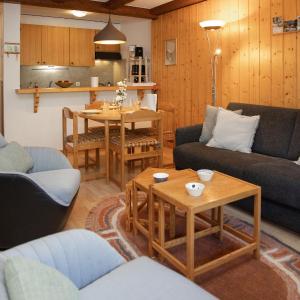 Apartment Parc C013 by Interhome