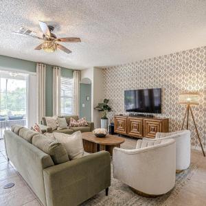 8575 - 7th Heaven Villa
