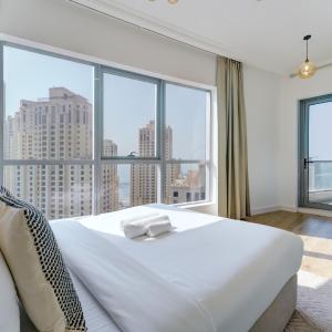 Vacationer Holiday Homes I Enticing 2 Bedroom I Stunning Sea & Ain Dubai Views I Dubai Marina
