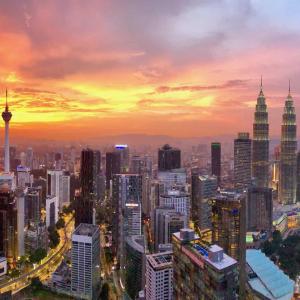 Vista Sentul Residences, 3-Bedroom Fully Air-Con Suite, Sentul