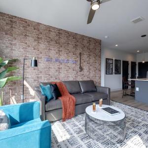 Panoramic Penthouse - Mins to Broadway - Full Gym