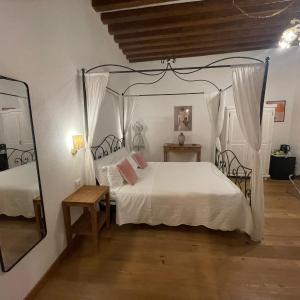 Residenza Corte Antica B&B