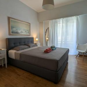 Spacious Flat in Exarcheia next to park