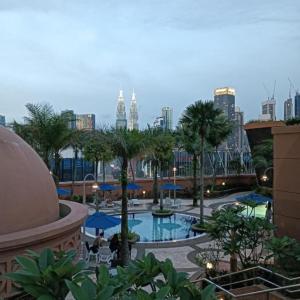 Gorgeous service suite at times square kl