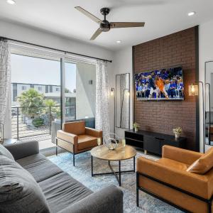Horizon - 2 Units - Jacuzzi - Private Balconies