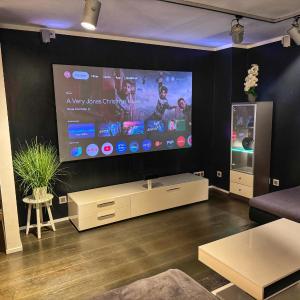 4 Zimmer Luxus Apartment mit Sauna und Heimkino