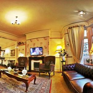 Wilsons Hotel - Blackpool Tower View