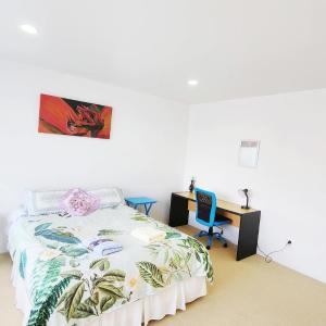 Private guest suite near the airport 1-4 guests