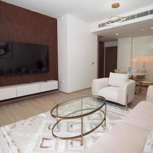 High Floor, 1 Bedroom in Palace Residence