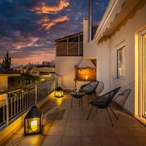 Penthouse in Koukaki with Acropolis view