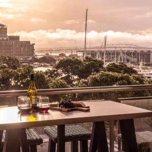 The Quays - Auckland Viaduct