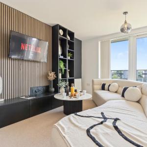 Modern 2-Bed Apartment - Mailbox, BHX Station, Bullring - Free Parking & Central Location