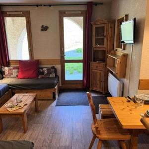 Résidence Lauzes - Les Lauzes 12 - Beau 2 pièces au pied des pistes, classé 3 étoiles MAE-4874