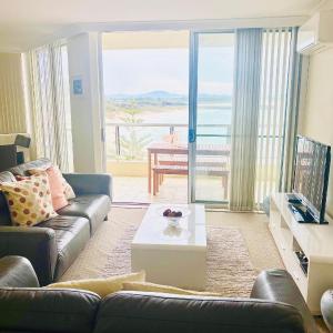 Beachpoint 403 On The Beach