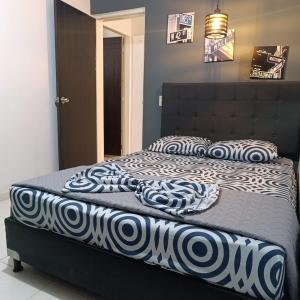 E2P RENOVADO y BELLO APARTAMENTO EN LAURELES ESTADiO