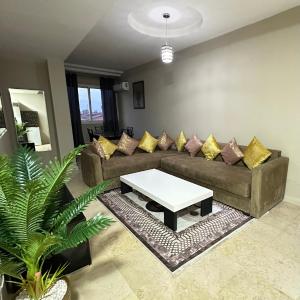 apartment 9 imm O