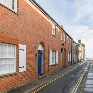 Corner House