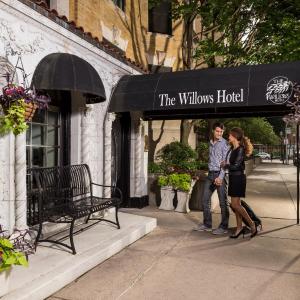 The Willows Hotel