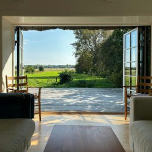 Historic Kikhavn Summer House With Ocean View