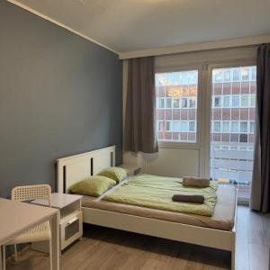 Roland apartment WestND