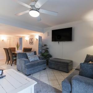 33 Tanglewood