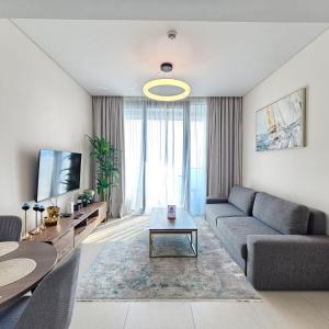Stylish 1BR apartment is Address Beach Residence