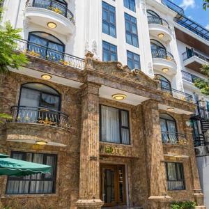 VP Hotel Luxury