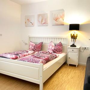 Exklusive Ferienwohnung m. Terrasse, ruhig gelegen