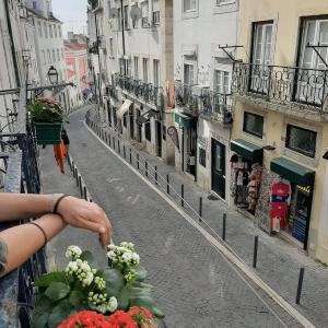 Crooked House Alfama