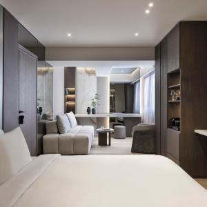Nur Oramis Living