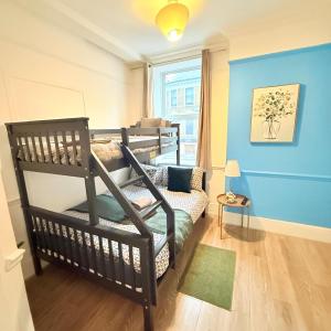Wandsworth Guest Studio 64