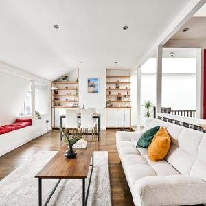 Modern 2 Bed Flat in Paddington