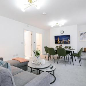 Picton 2BR Apartment - Prime Location & Comfort