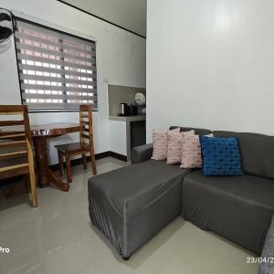 CristoRey Capas Tarlac GuestHaws R205
