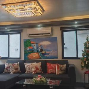 Cai Residence - Stylish 2BR Staycation near EK & Tagaytay Gateway
