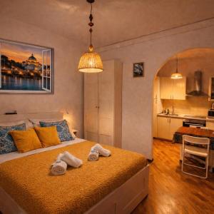 CASA VACANZA COLOSSEO WHOLE HOLIDAY HOME APARTMENT da PAMINO & PRISCILLA