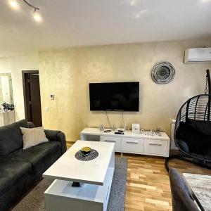 Palace 14 Centar