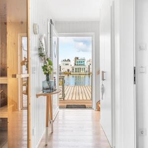 Schwimmendes Haus Hygge Olpenitz