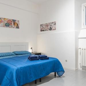 Lion Renting Vatican Apartment