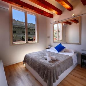 Ramblas Waterfront Stay