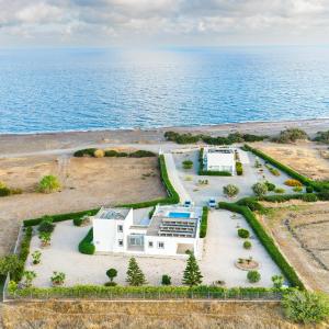 Aegean Horizon Beachfront Villas