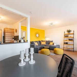 Apartment Elbkiez - Wohnen zwischen Elbe & Altstadt, stilvoll mit Balkon!
