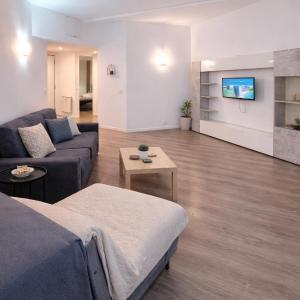 Valle Aurelia Station House One by Dama