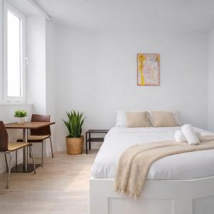 PortoNest Downtown Suites