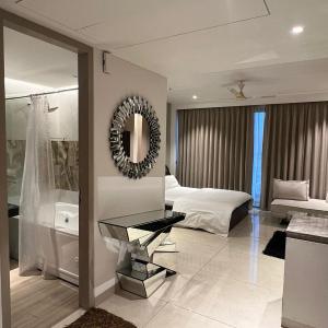 Luxury Studios Key 1