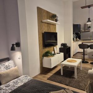 Orsi's sweet & lovely home
