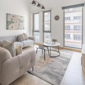 Frank Porter - Canal Residence