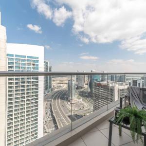Frank Porter - Burj Views Central Tower