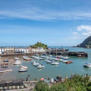 5 Bed in Ilfracombe oc-stagn